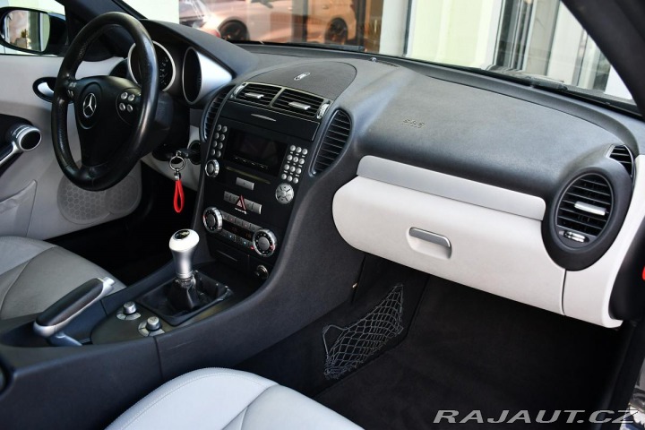 Mercedes-Benz SLK 200 KOMPRESSOR REZERVACE 2004