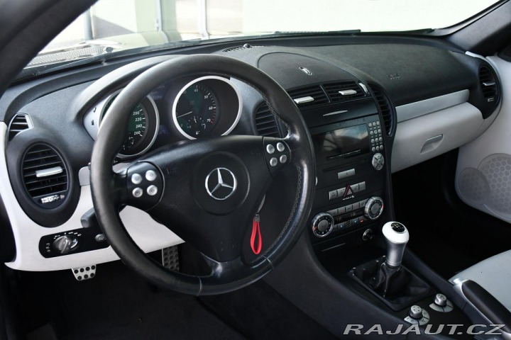 Mercedes-Benz SLK 200 KOMPRESSOR REZERVACE 2004