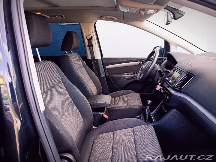 Volkswagen Sharan 1,4TSI Comfortl 7-míst 2011