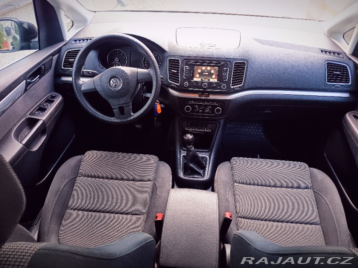 Volkswagen Sharan 1,4TSI Comfortl 7-míst 2011