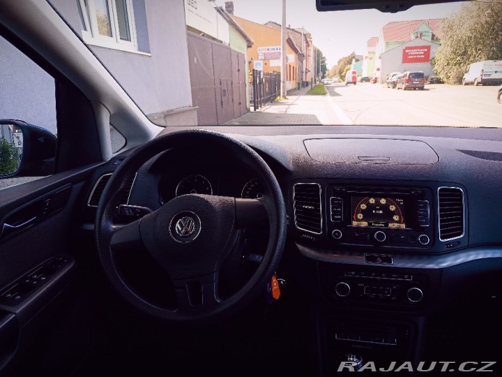 Volkswagen Sharan 1,4TSI Comfortl 7-míst 2011