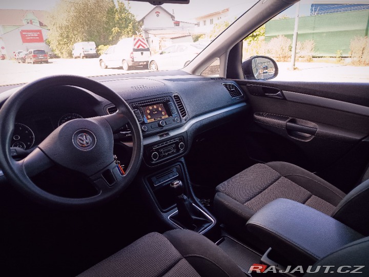 Volkswagen Sharan 1,4TSI Comfortl 7-míst 2011