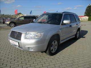 Subaru Forester 2,0 i 116kw AWD Automat T