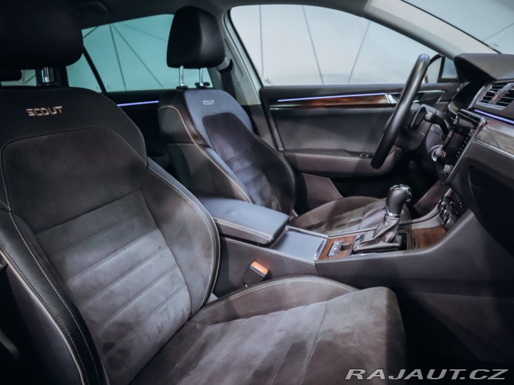 Škoda Superb Scout 2.0TDI DSG, LED MAT 2021