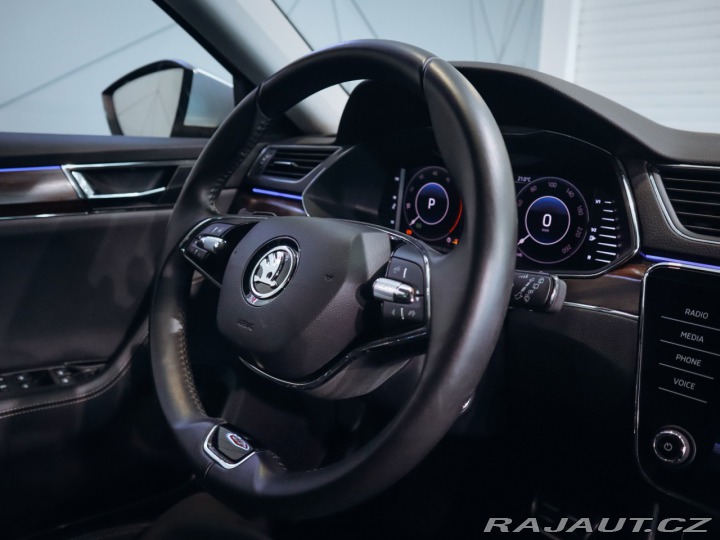 Škoda Superb Scout 2.0TDI DSG, LED MAT 2021