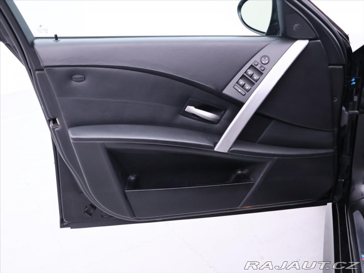 BMW M5 5,0 373kW Kůže Klima. Nav 2006