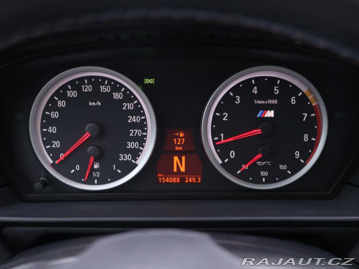 BMW M5 5,0 373kW Kůže Klima. Nav 2006