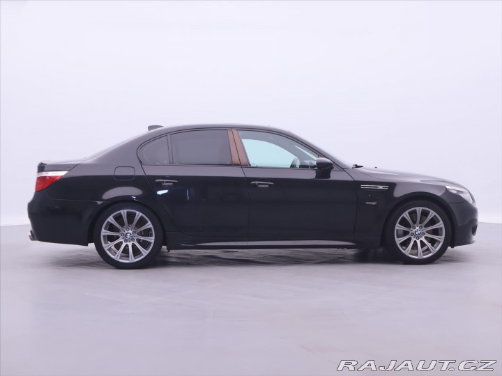 BMW M5 5,0 373kW Kůže Klima. Nav 2006