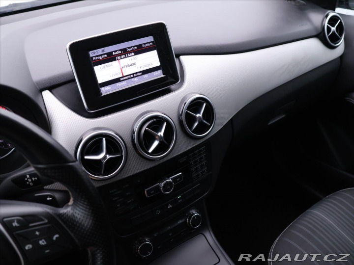 Mercedes-Benz B 1,6 180 90kW Automat Xeno 2013