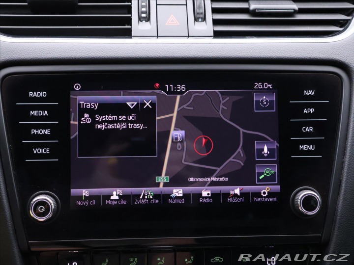 Škoda Octavia 1,6 TDI DSG Clever Serv.k 2018