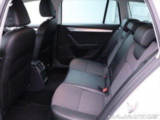 Škoda Octavia 1,6 TDI DSG Clever Serv.k 2018