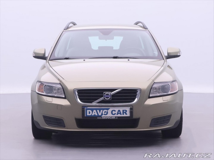Volvo V50 2,0 D 100kW Aut. Kinetic 2010
