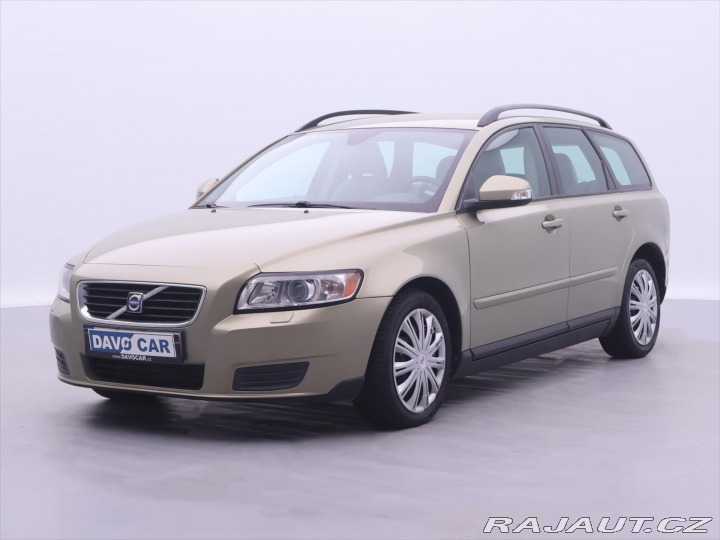Volvo V50 2,0 D 100kW Aut. Kinetic 2010