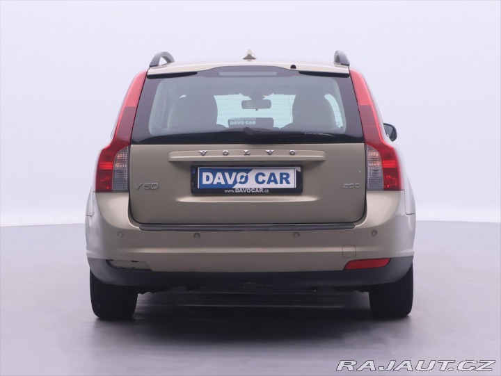 Volvo V50 2,0 D 100kW Aut. Kinetic 2010