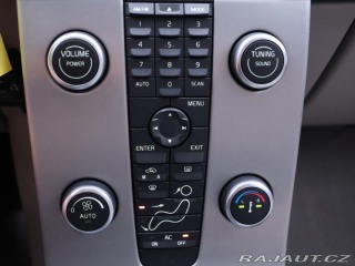 Volvo V50 2,0 D 100kW Aut. Kinetic 2010