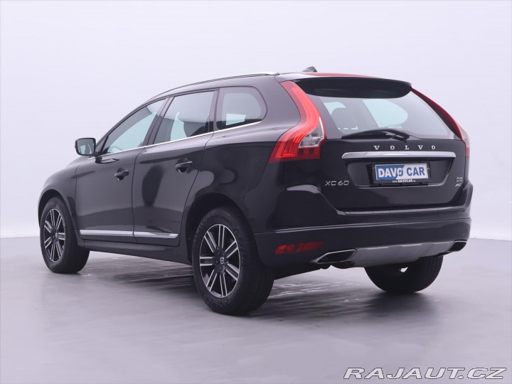 Volvo XC60 2,4 D5 162kW AWD Summum D 2017