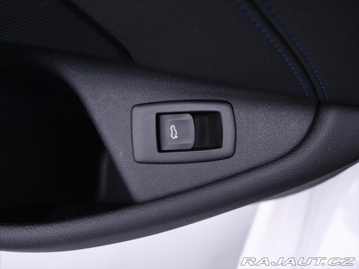 BMW 5 2,0 dA 140kW M-Paket, Zár 2018