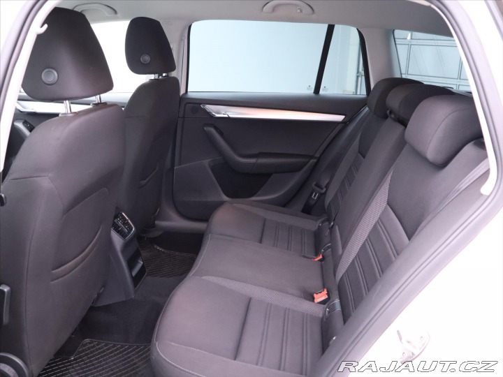 Škoda Octavia 1,6 TDI 85kW DSG Klima CZ 2017