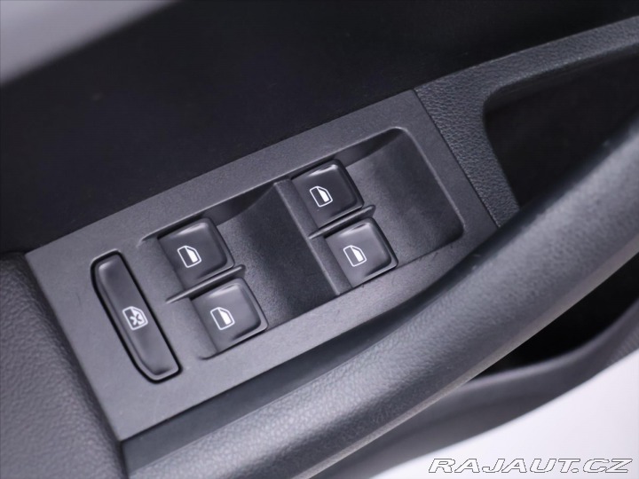 Škoda Octavia 1,6 TDI CZ Elegance Serv. 2013
