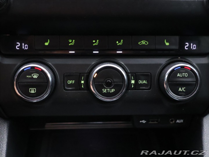 Škoda Octavia 1,6 TDI CZ Elegance Serv. 2013