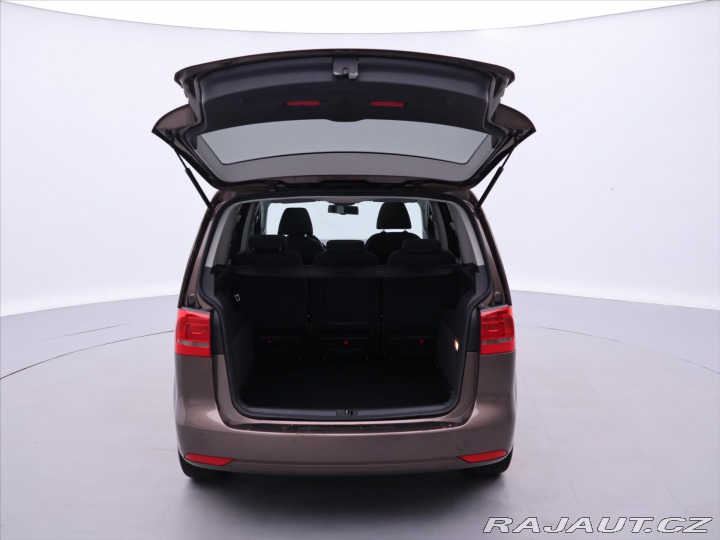 Volkswagen Touran 2,0 TDI 103kW Comfort Pan 2011