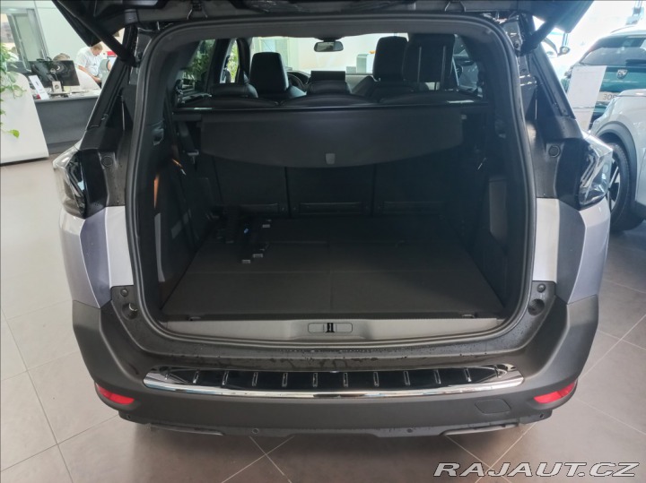 Peugeot 5008 1,5 ALLURE PACK 130k EA 2024
