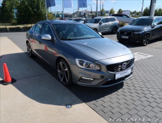 Volvo S60 2,0 T3 R.Design 2015