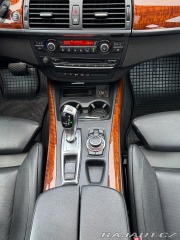 BMW X5 3,0 30d/xDrive, 180 kW, 2012