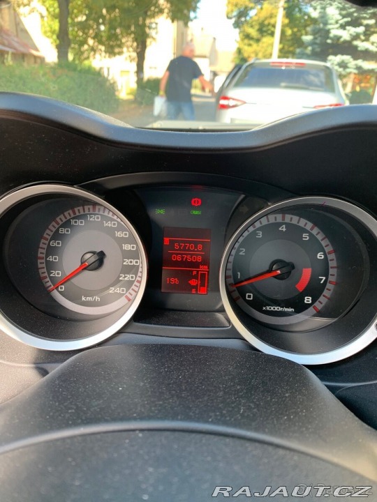 Mitsubishi Lancer 1,8 mivec 105kw 1800