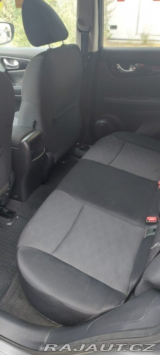 Nissan Qashqai 1,2 DIG-T (85 kW), rok 2017