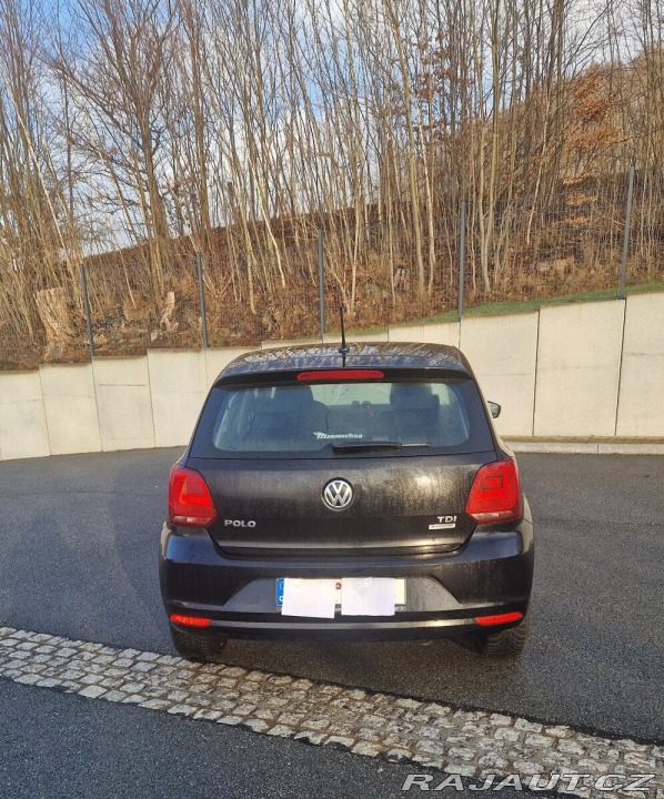 Volkswagen Polo Prodám svůj milování vůz 2014