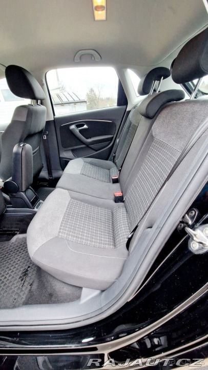 Volkswagen Polo Prodám svůj milování vůz 2014