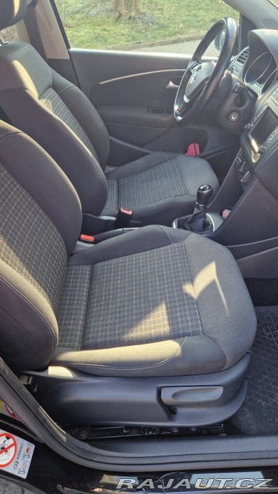 Volkswagen Polo Prodám svůj milování vůz 2014