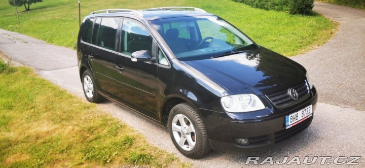 Volkswagen Touran 2,0 TDI DSG 2005 bez DP 2004