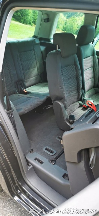 Volkswagen Touran 2,0 TDI DSG 2005 bez DP 2004
