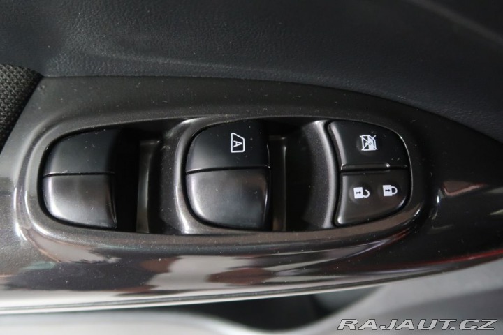 Nissan Juke 1.6i,86kW,CZ,Manuál 2014