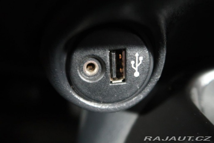 Nissan Juke 1.6i,86kW,CZ,Manuál 2014