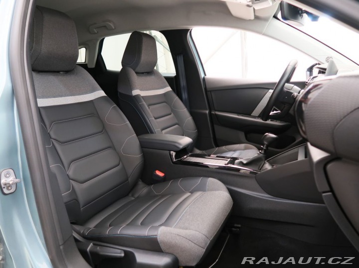Citroën C4 1.2PureTech,96kW,SHINE,MA 2021