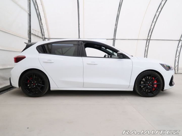 Ford Focus 2.3EcoBoost,206kW,ST,MAN6 2023
