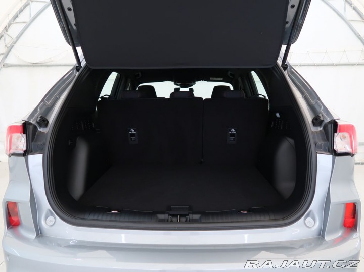 Ford Kuga 1.5EcoBoost,110kW,ST-LINE 2023