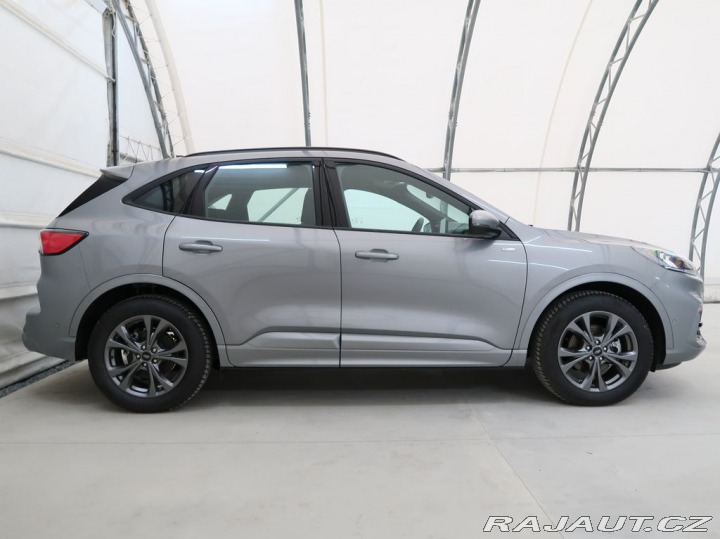 Ford Kuga 1.5EcoBoost,110kW,ST-LINE 2023