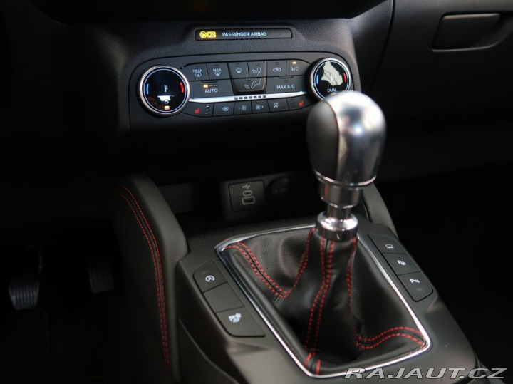 Ford Kuga 1.5EcoBoost,110kW,ST-LINE 2023