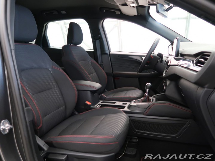 Ford Kuga 1.5EcoBoost,110kW,ST-LINE 2023