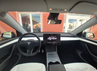 Tesla Model Y Performance AWD  393kW (O 2023