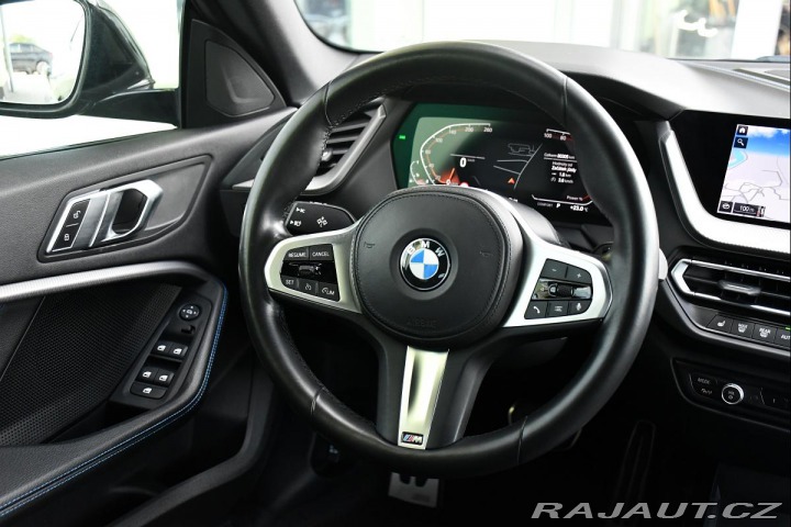 BMW 2 218i M-SPORT LED HUD 1M Č 2021