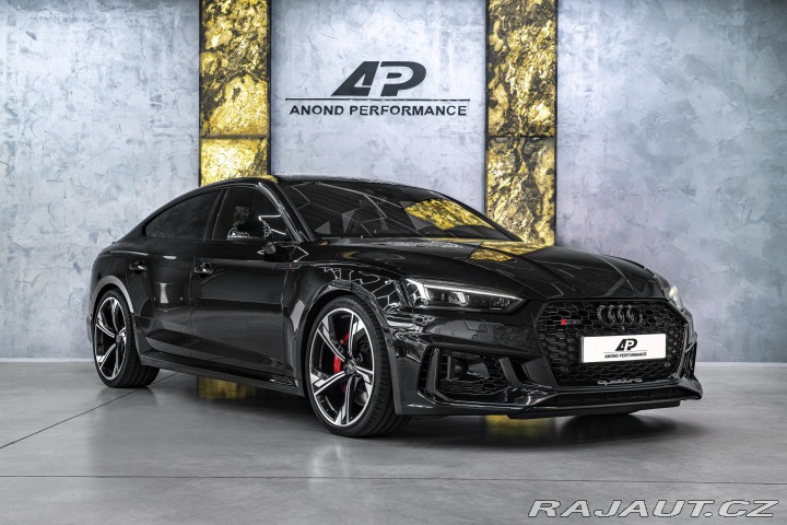 Audi RS5 MASÁŽ/KARBON/ST.OKNO/360 2019