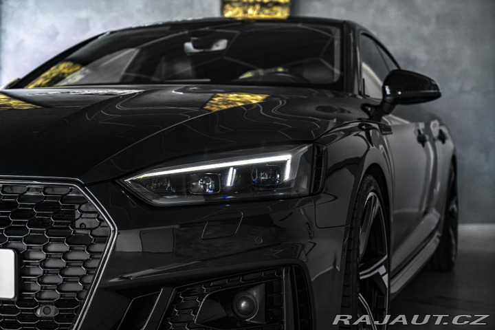 Audi RS5 MASÁŽ/KARBON/ST.OKNO/360 2019
