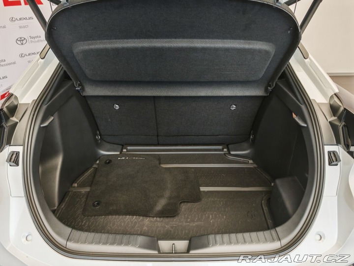 Toyota C-HR 2.0 Hybrid Executive AWD 2023