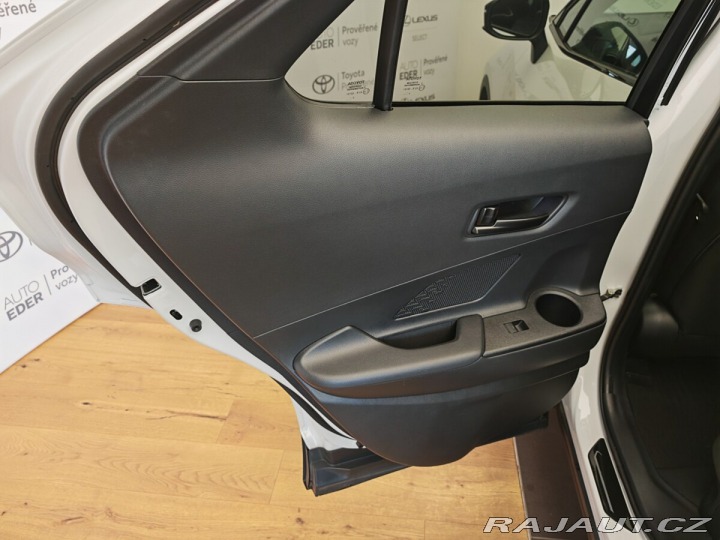 Toyota C-HR 2.0 Hybrid 4x4 Executive 2023