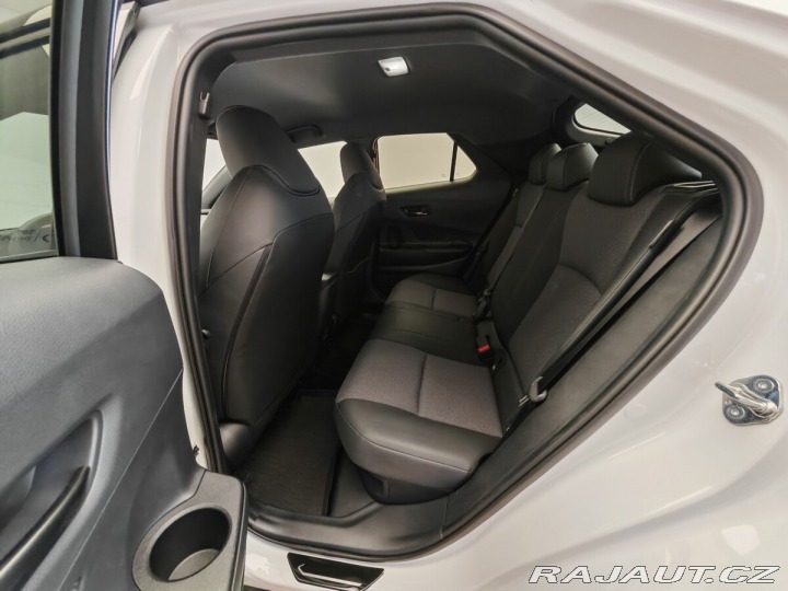 Toyota C-HR 2.0 Hybrid 4x4 Executive 2023